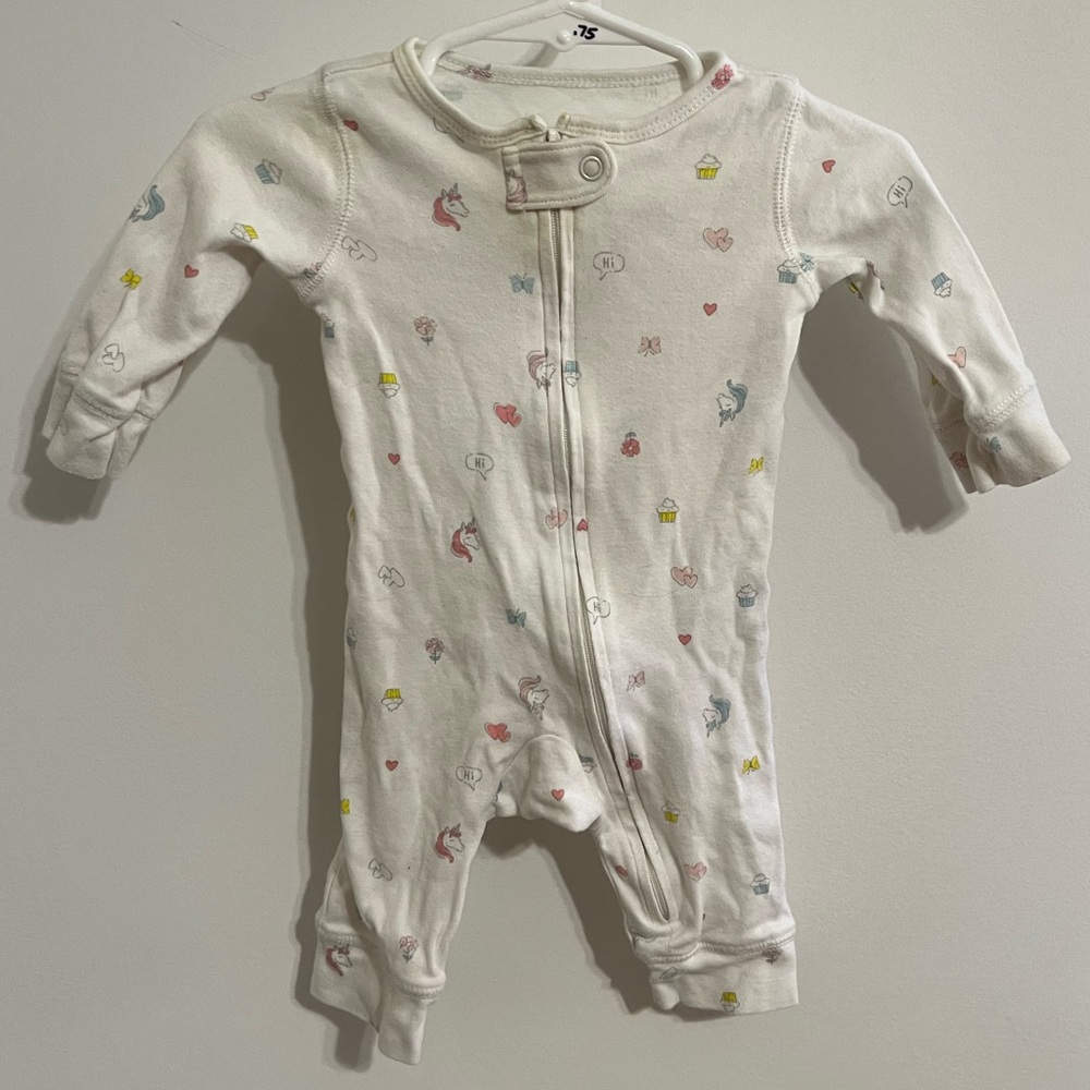 Old Navy, 3 month sleeper!